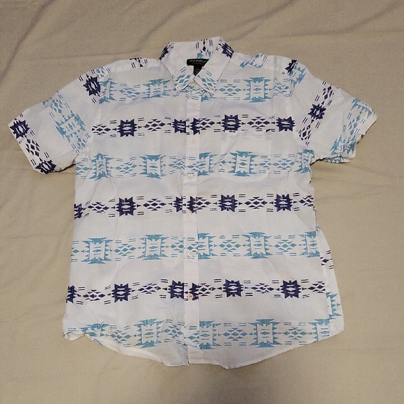 John Bartlett Other - Casual Blue and White Patterned Men's Shirt